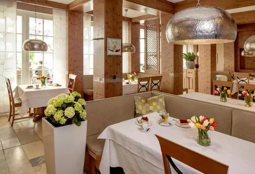 Hotelli Restaurant Distlerhof