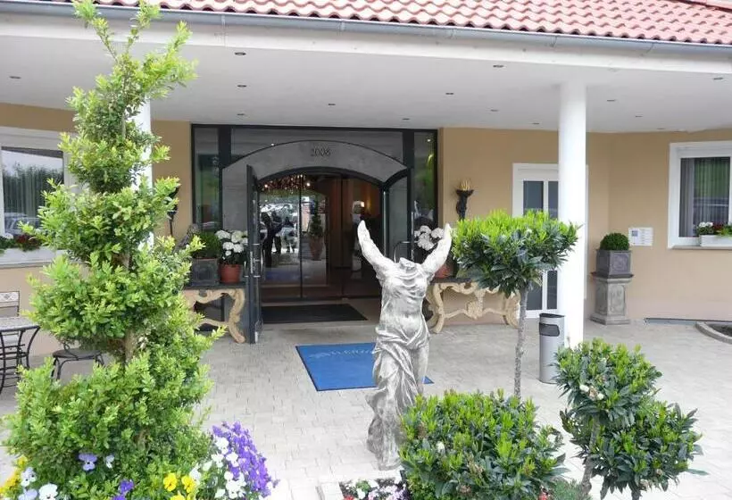 Hotelli Restaurant Distlerhof