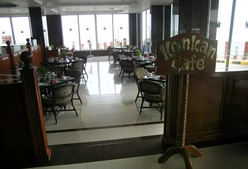 Hotelli Rns Residency Sea View