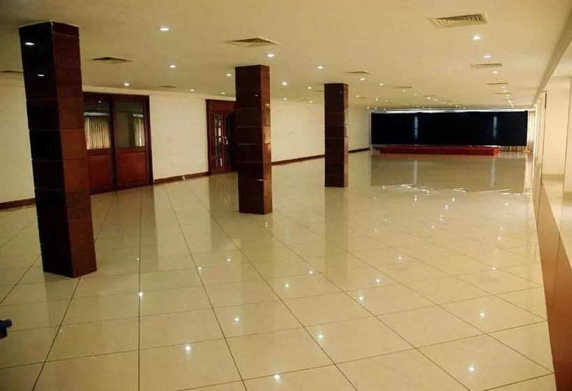 Hotelli Rns Residency Sea View