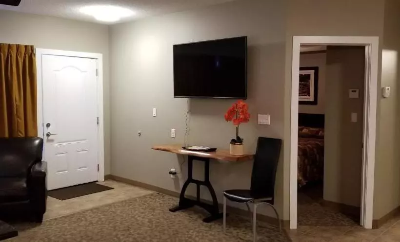 モーテル Alberta Beach Inn And Suites