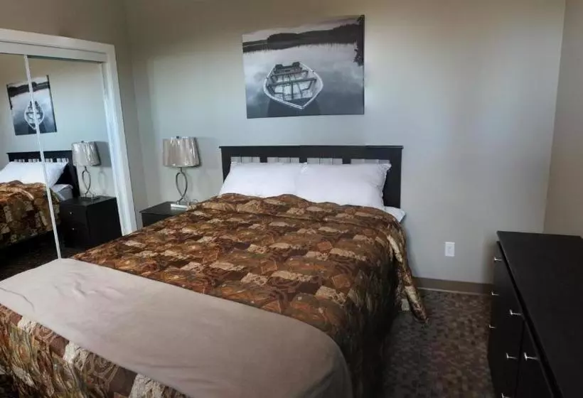 モーテル Alberta Beach Inn And Suites