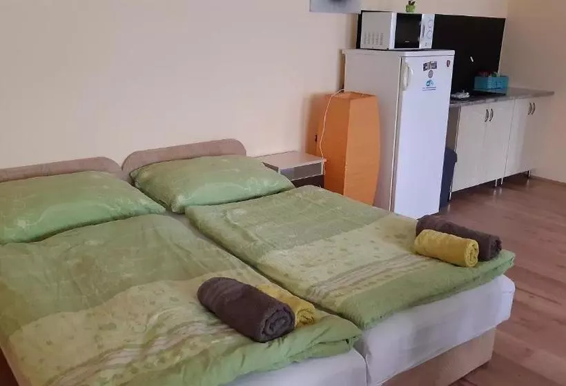 Majatalo Bajusz Vendégház