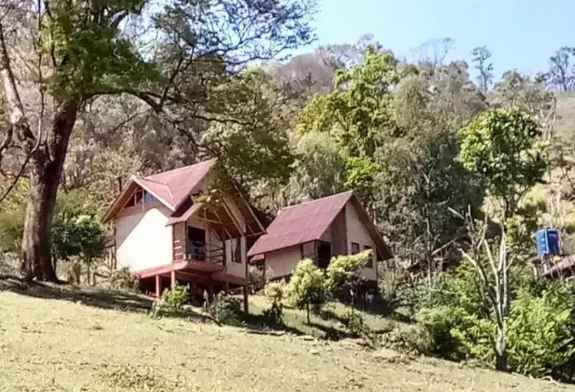 Majatalo Chalés Kayoá