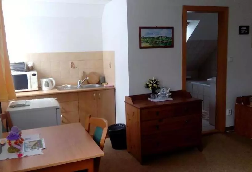 Majatalo Penzion Edelštejn