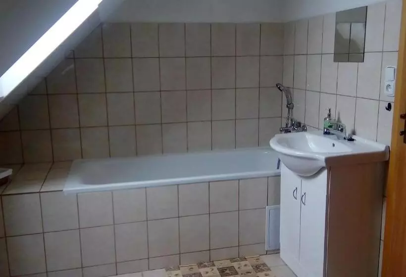 Majatalo Penzion Edelštejn