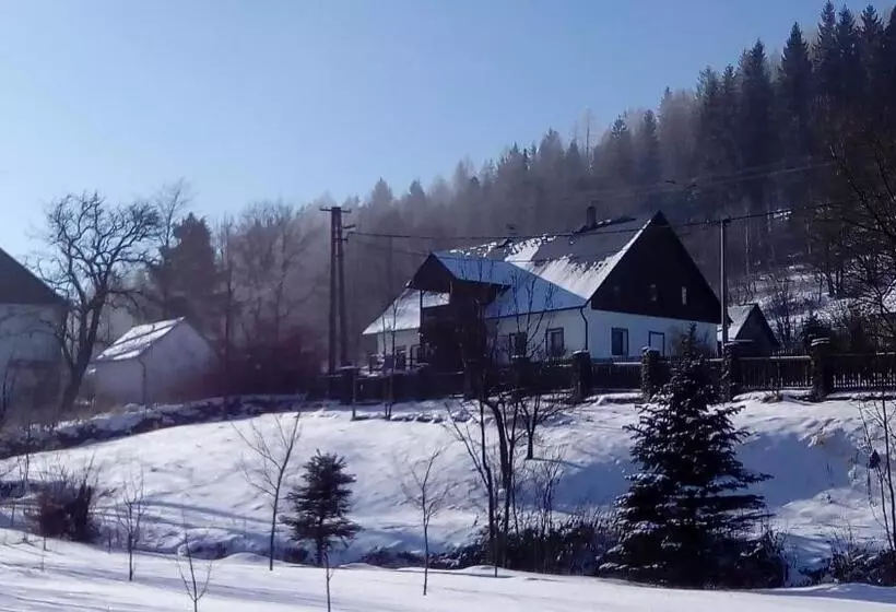 Majatalo Penzion Edelštejn