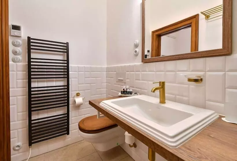 پانسیون Zámek Račice