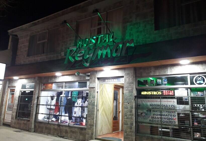 هاستل Hostal Reymar