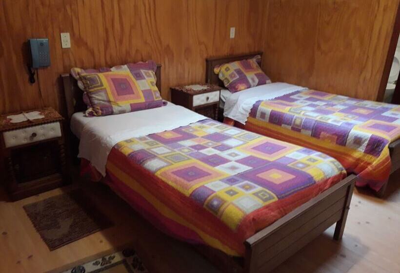هاستل Hostal Reymar