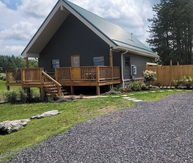 Hostel The Inn At Canaan