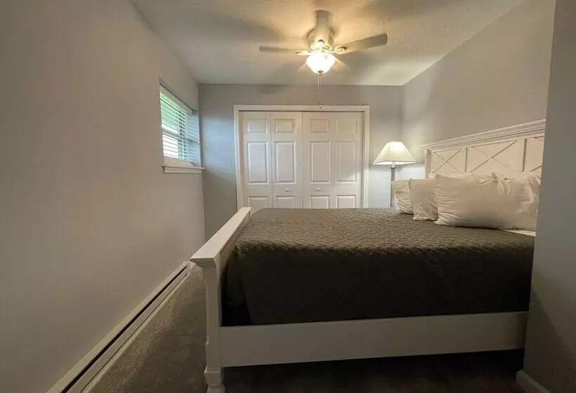 ユースホステル The Inn At Canaan