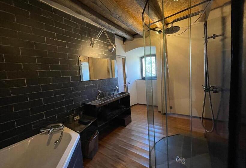 مبيت وإفطار Domaine De La Planche De Melussac