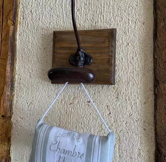 Aamiaismajoitus (B&B) Les Logis Du Breuil