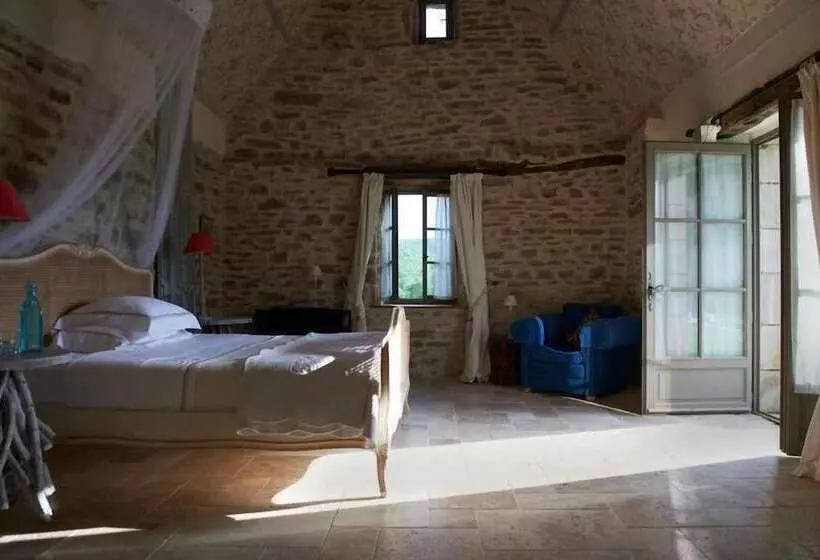 ベッドアンドブレックファースト Mas De Garrigue