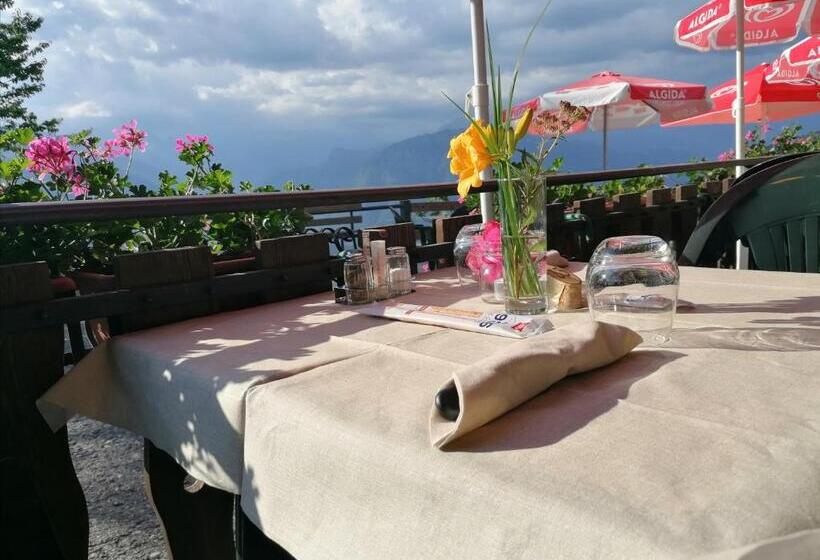 호텔 Albergo Legazzuolo Montecampione