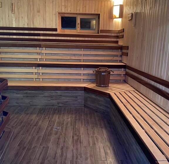 호텔 Chorna Skelya Resort & Wellness