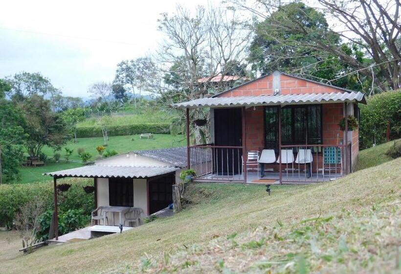 Pension Casa Campo Alojamiento Campestre Para Descanso En Calarcá Quindío