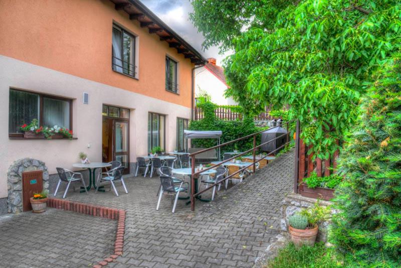 ペンション Penzion U Hraběnky