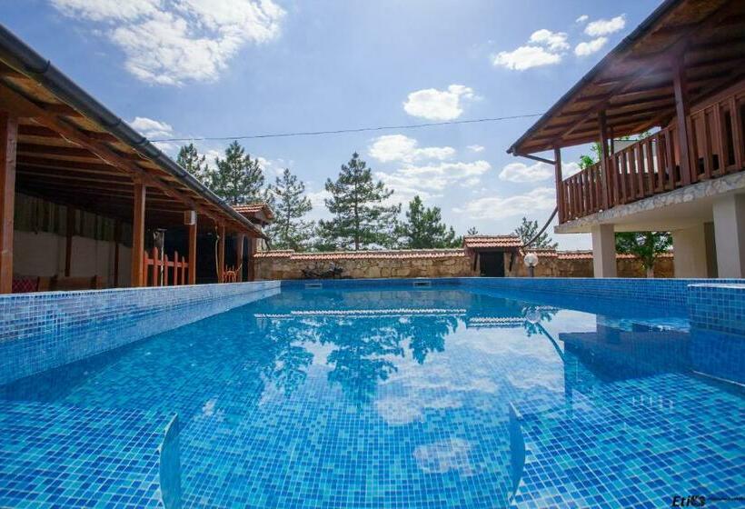 Pension къщи за гости Valdes