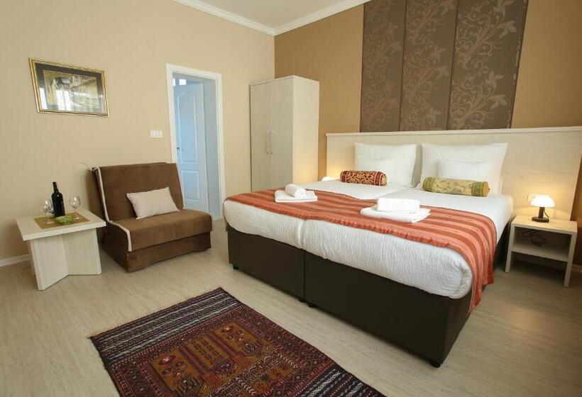 پانسیون Villa Prestige