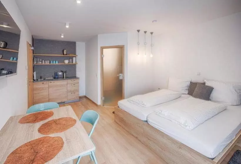 Pension Breitenauer See