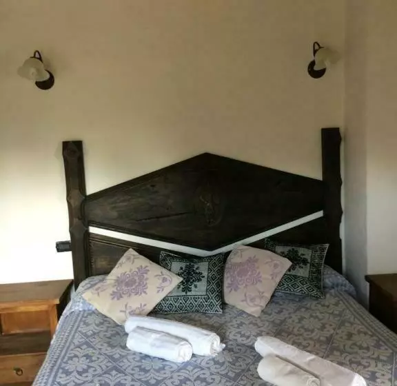 هتل Agriturismo Il Muto Di Gallura