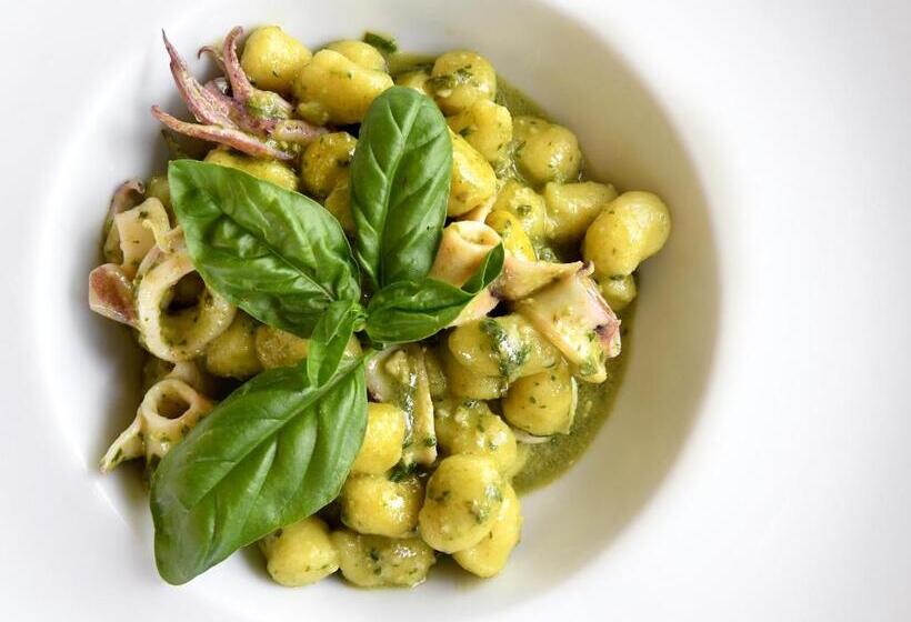 Hotelli Agriturismo La Sassicaia