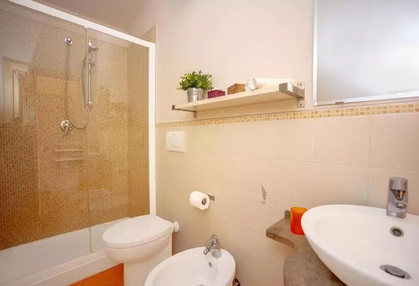 ホテル Agriturismo La Sassicaia