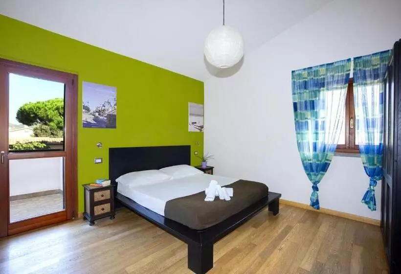 ホテル Agriturismo La Sassicaia