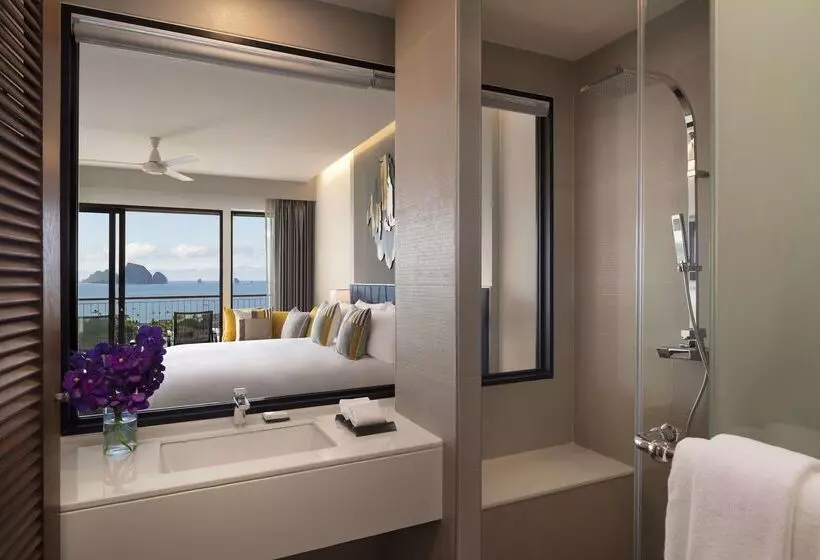 Avani Ao Nang Cliff Krabi Resort