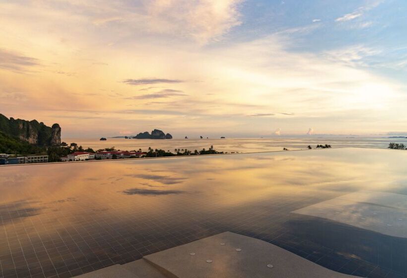 Avani Ao Nang Cliff Krabi Resort