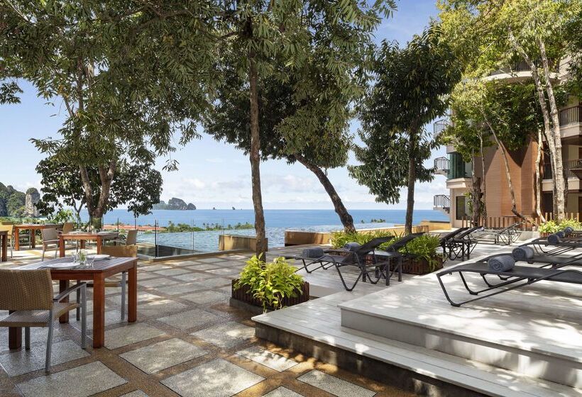 Avani Ao Nang Cliff Krabi Resort