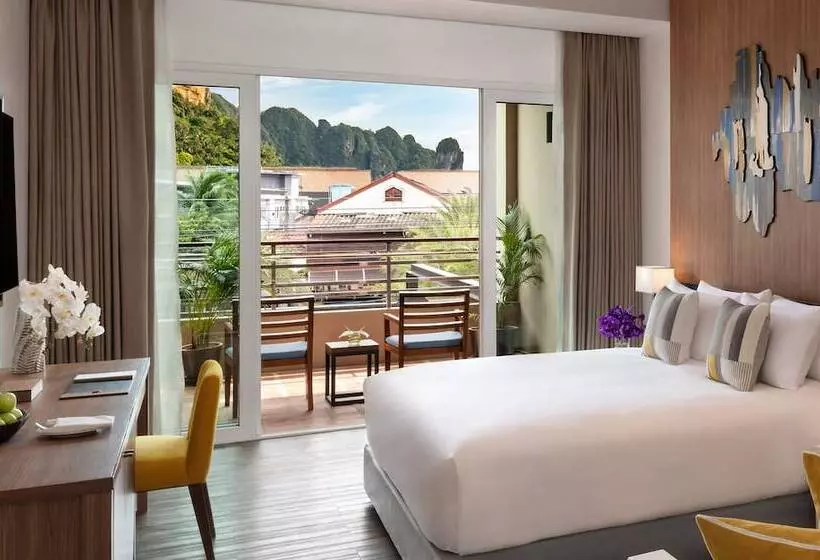 Avani Ao Nang Cliff Krabi Resort