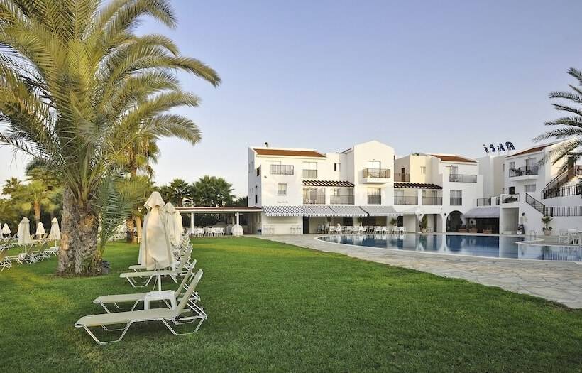 Akti Beach Hotel & Village Resort