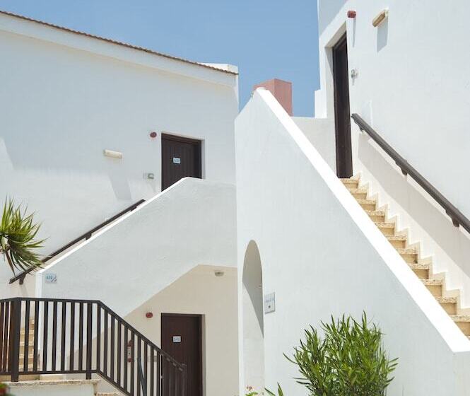 Akti Beach Hotel & Village Resort