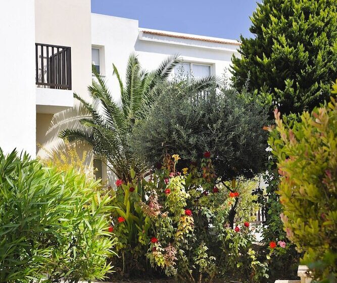 Akti Beach Hotel & Village Resort