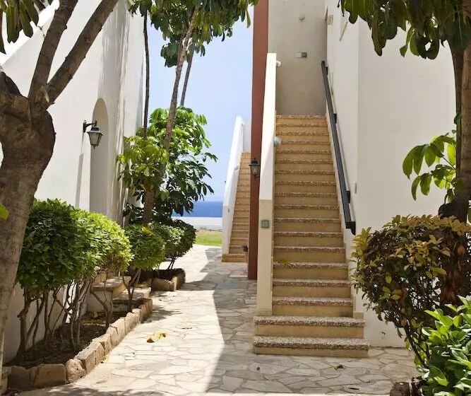 Akti Beach Hotel & Village Resort