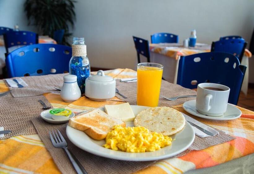 هتل Ayenda 1133 Casa Polty