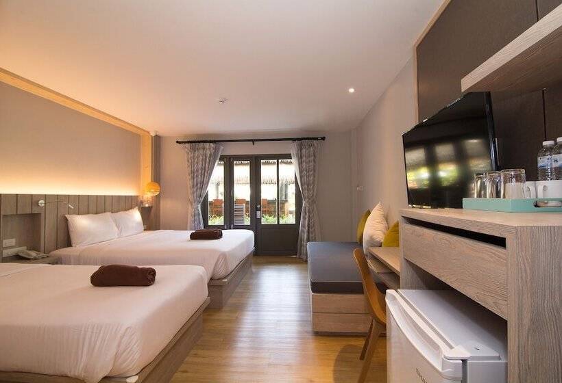 فندق Baan Karon Resort