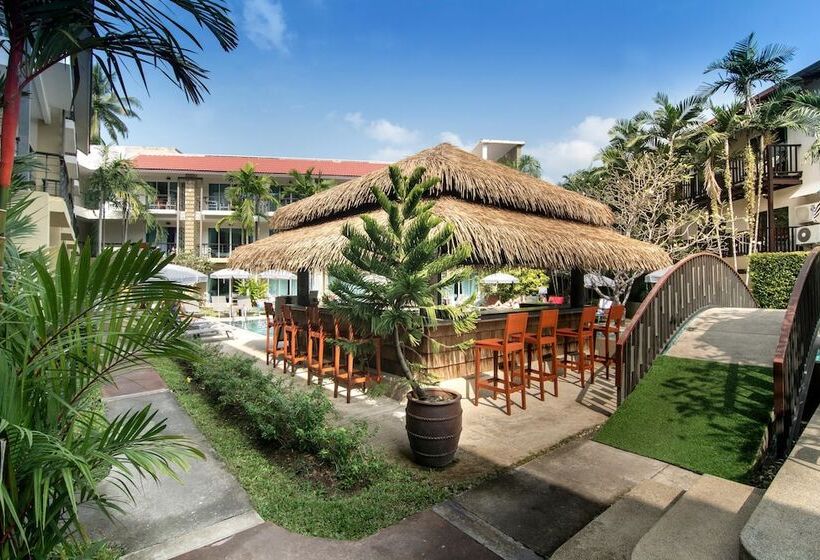 فندق Baan Karon Resort