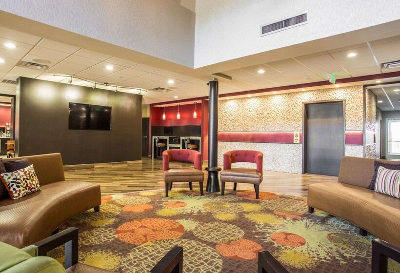 ホテル Comfort Suites Columbia At Harbison