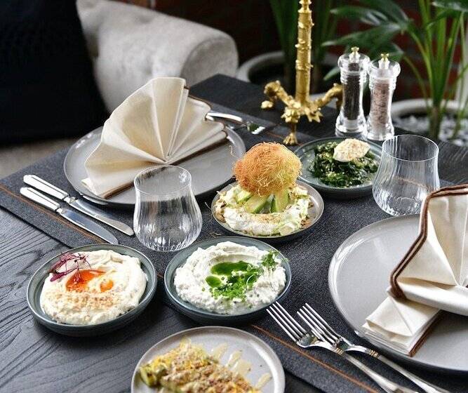 هتل Sacred Mansion