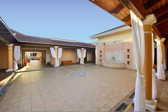 هتل Iberostar Laguna Azul