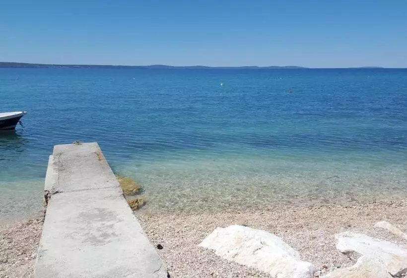 בית מלון כפרי Marin Apartments