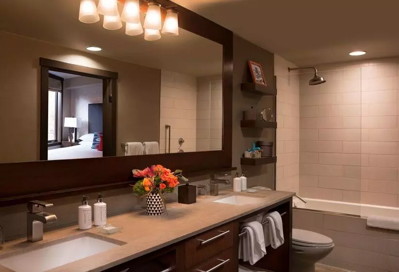 Отель Terra Jackson Hole, A Noble House Resort