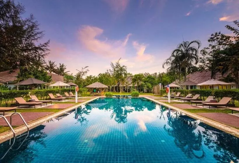 Krabi Aquamarine Resort Sha Plus