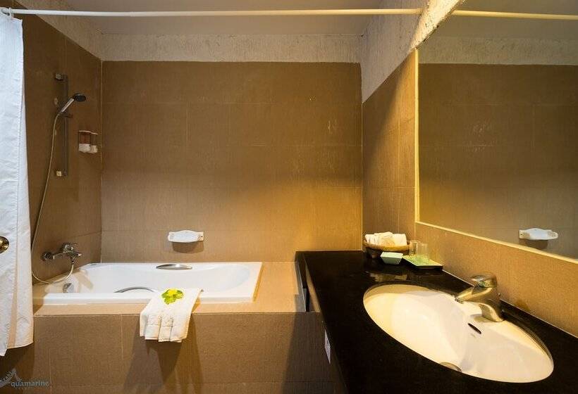 Krabi Aquamarine Resort   Sha Plus