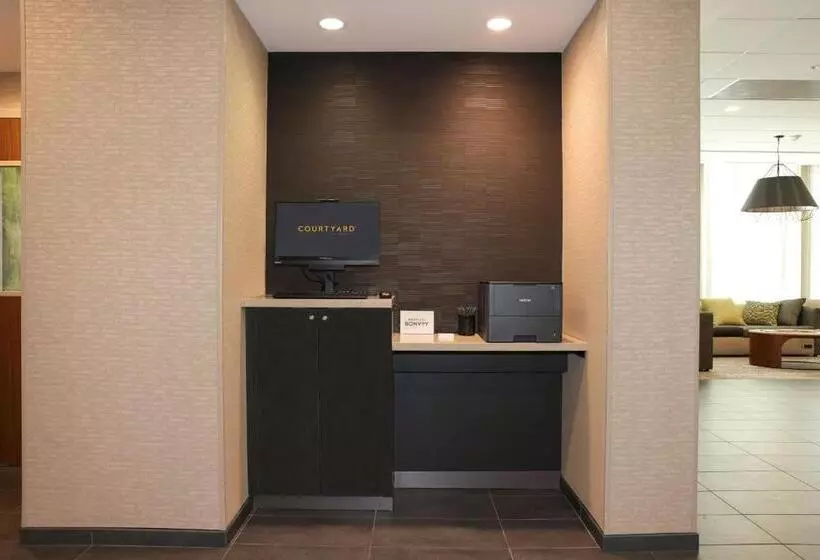 ホテル Courtyard By Marriott Port St. Lucie Tradition