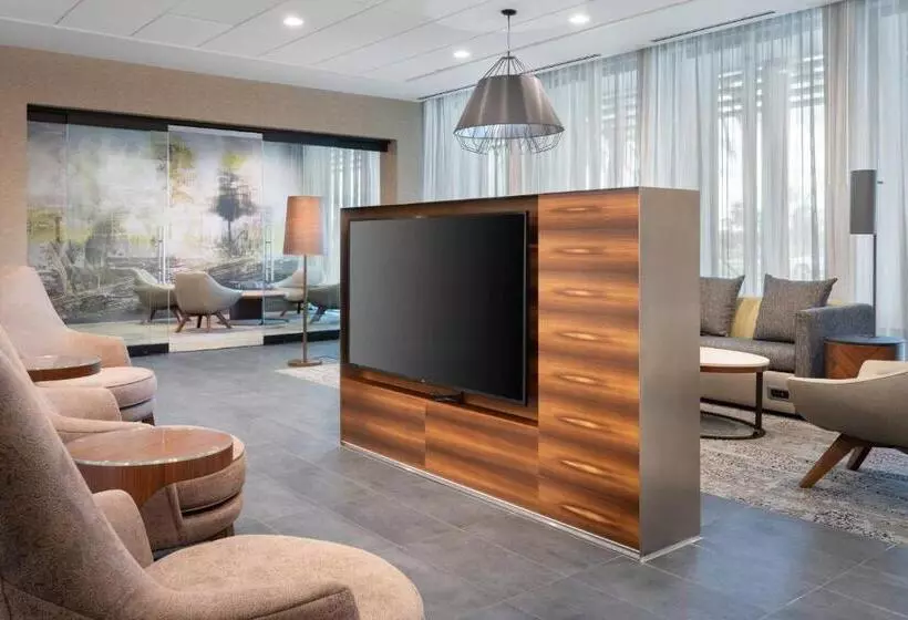 ホテル Courtyard By Marriott Port St. Lucie Tradition